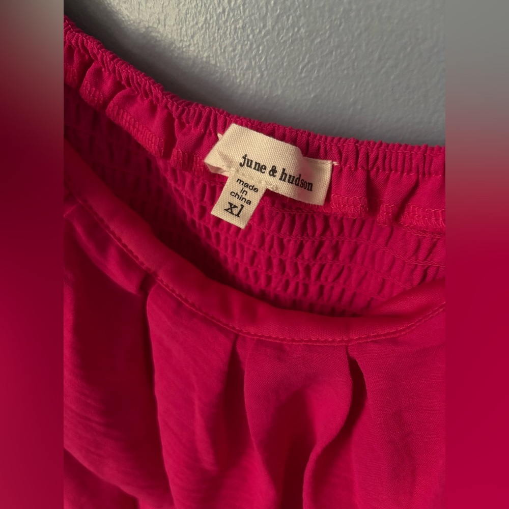 june & hudson Hot Pink Puff-Sleeve Babydoll Tunic - Picture 9 of 9
